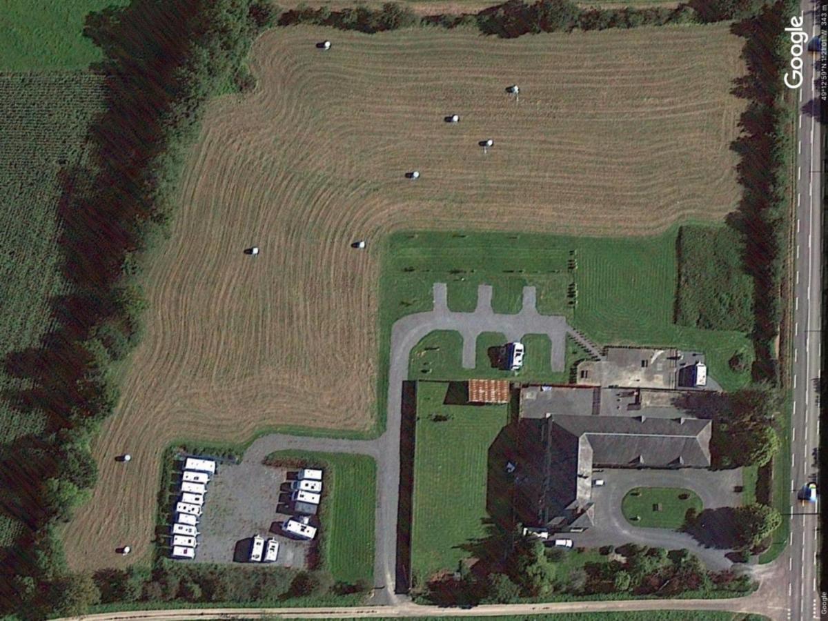 Le Clos Castel Raids Exterior photo